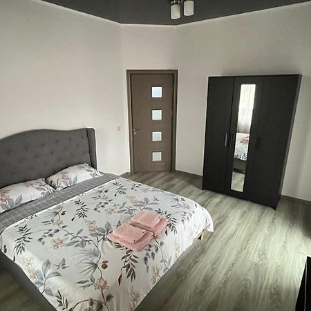 Cazare Mamaia Nord Lägenhet Năvodari Exteriör bild