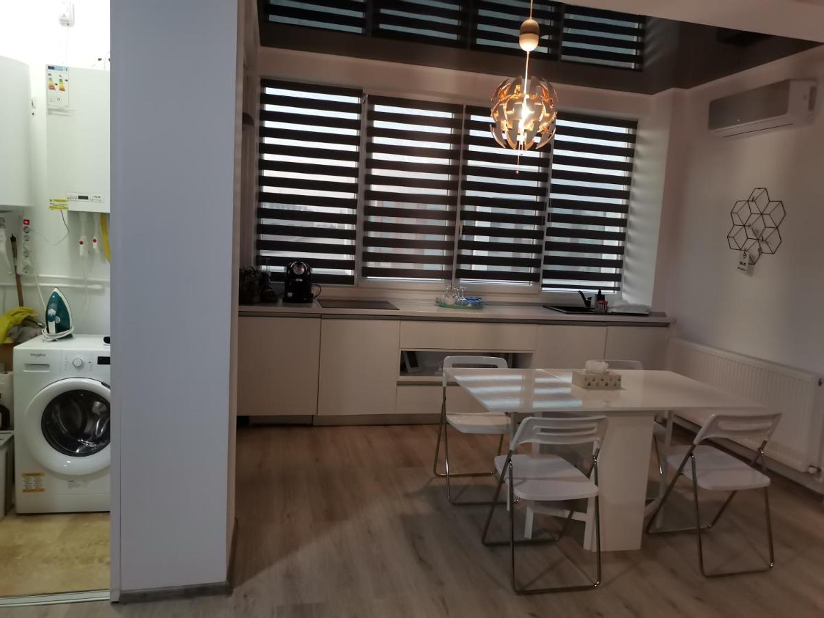 Cazare Mamaia Nord Lägenhet Năvodari Exteriör bild